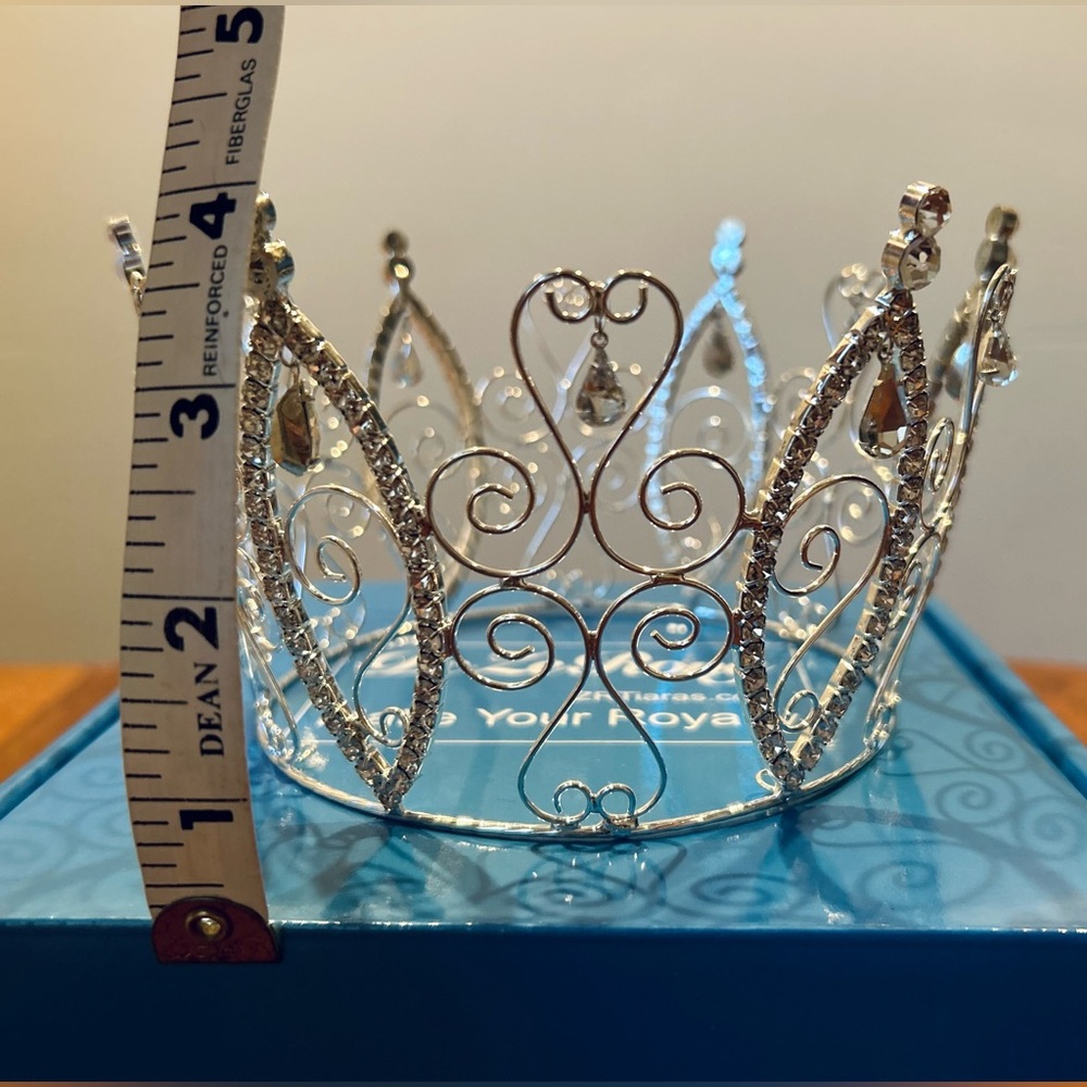 Full Tiara Queen, Princess, Prom Rhinestone Costume Crown - Picture 5 of 11